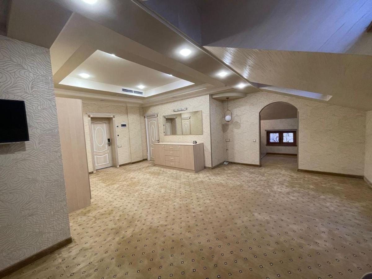 Anga Yerevan Hotel Екстериор снимка