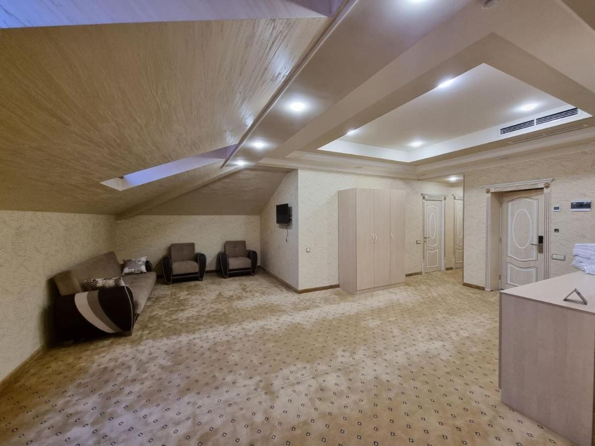 Anga Yerevan Hotel Екстериор снимка
