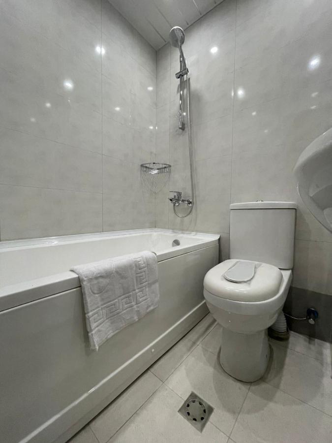 Anga Yerevan Hotel Екстериор снимка