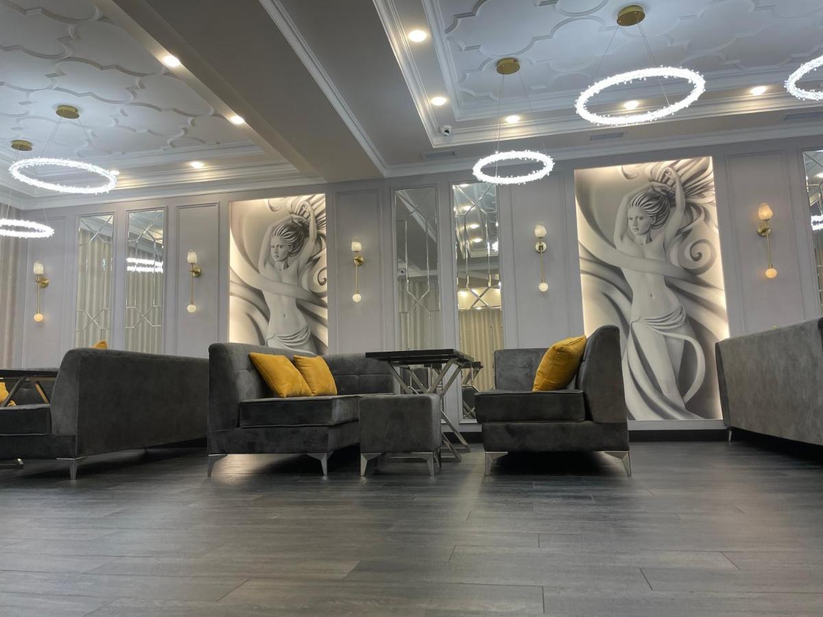 Anga Yerevan Hotel Екстериор снимка